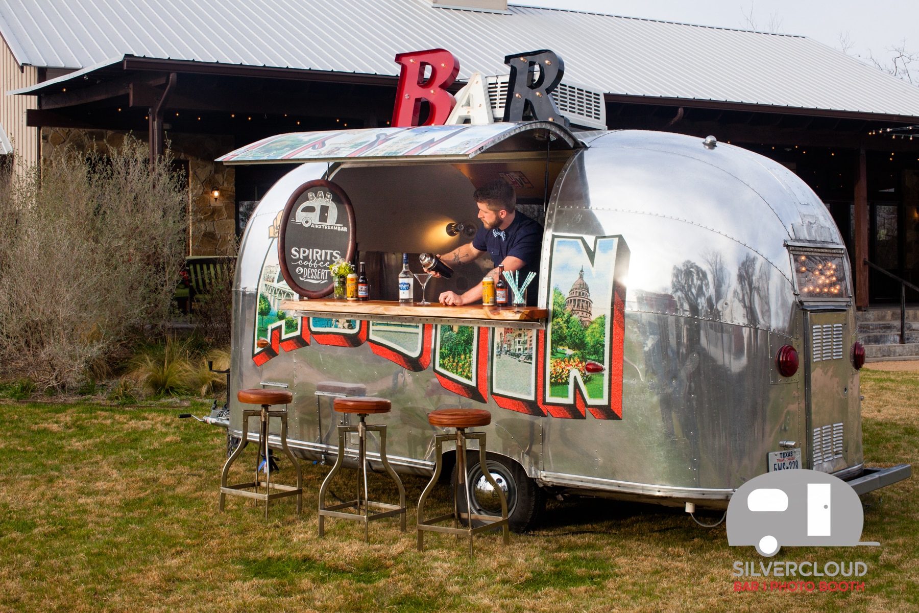 Airstream Mobile Bar Rental For Weddings & Events l Silvercloud
